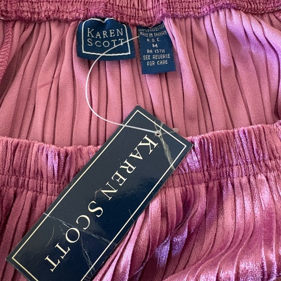 New Medium Pink Pleated Velvet Skirt Karen Scott - Picture 5 of 10